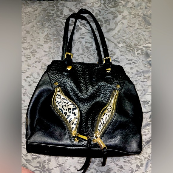 JESSICA SIMPSON small black handbag✨ - Picture 3 of 11